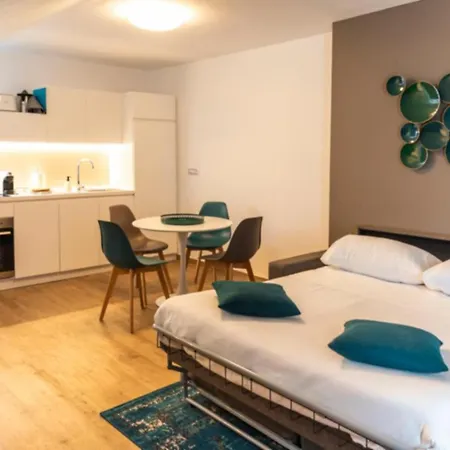 Aurelia Antica & Lägenhet