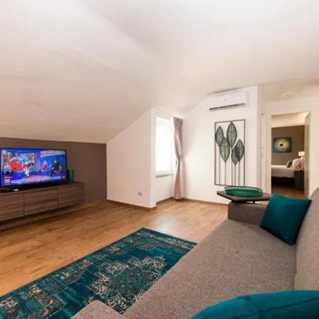 Apartment Aurelia Antica & Rome